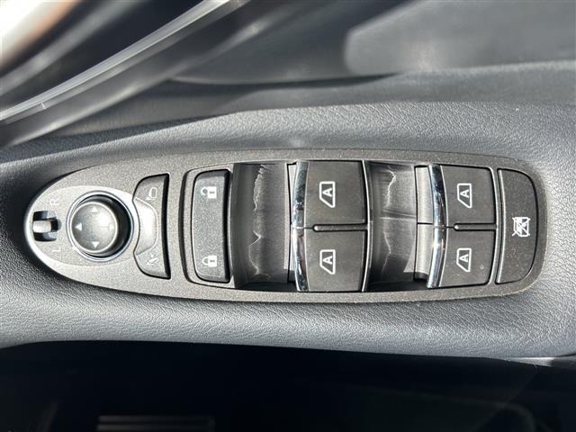 Nissan SKYLINE 2016 8607710-41