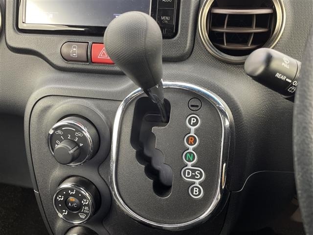 Toyota SPADE 2015 8605062-20