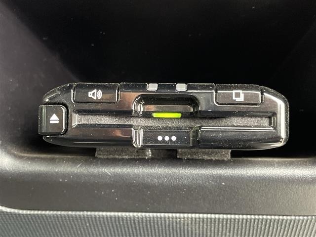 Toyota SPADE 2015 8605062-3
