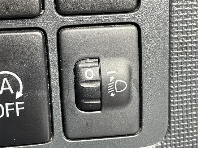 Toyota SPADE 2016 8605067-1