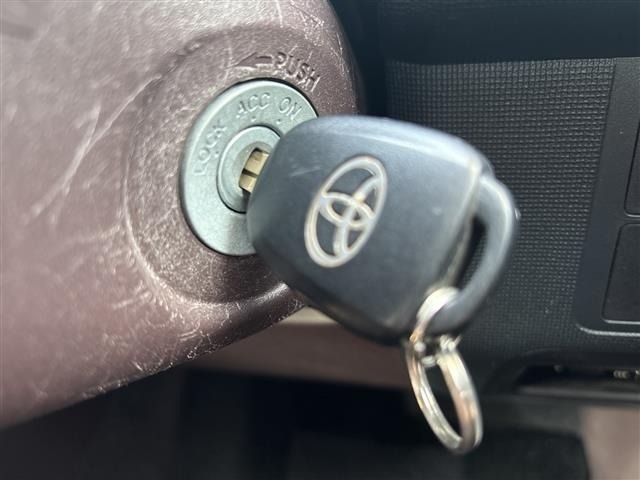 Toyota SPADE 2014 8605091-5