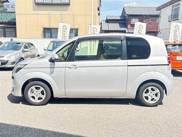 Toyota SPADE 2014 8605091-6