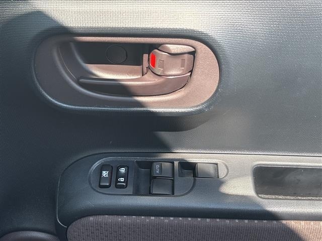 Toyota SPADE 2014 8605091-7