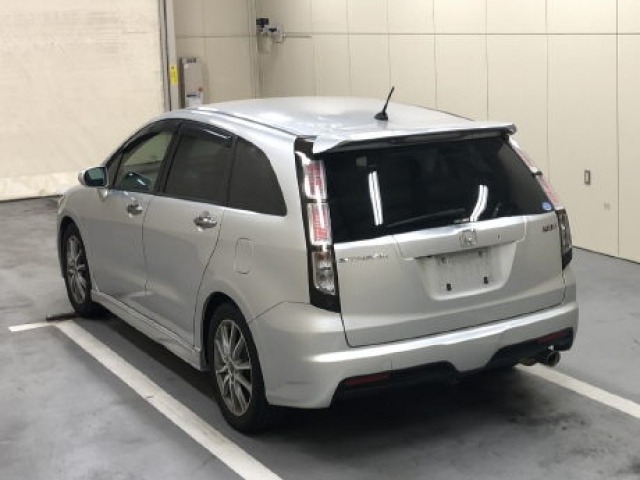 Honda STREAM 2013 8608188-1