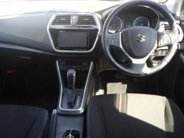 Suzuki SX4 2019 8609196-3