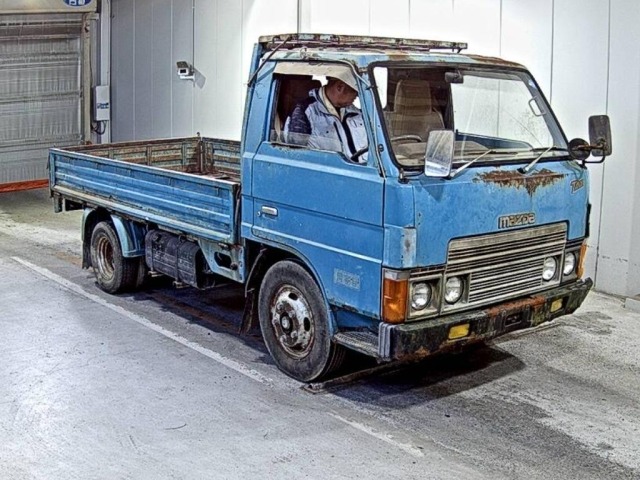 Mazda TITAN 1981 8606921-0