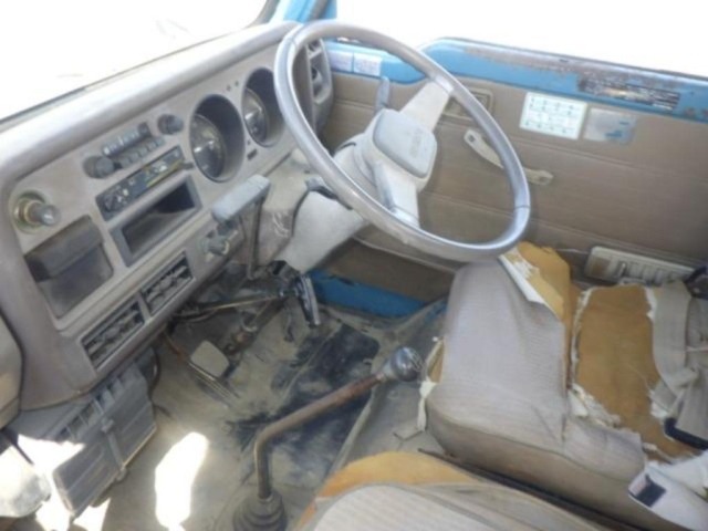 Mazda TITAN 1981 8606921-3