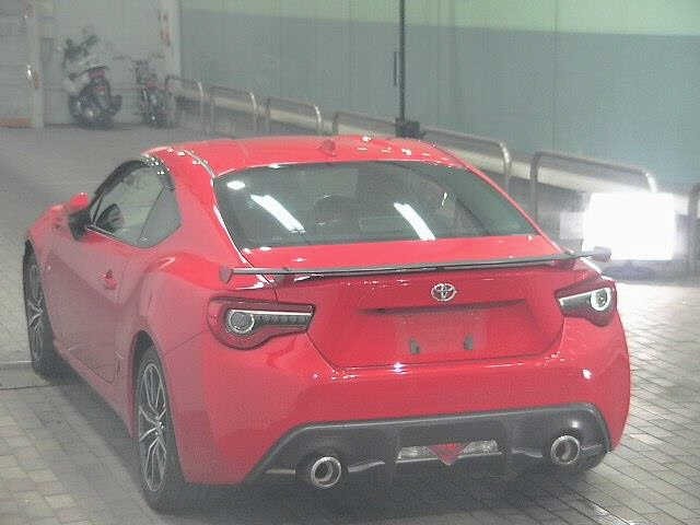Toyota 86 2017 8621053-1