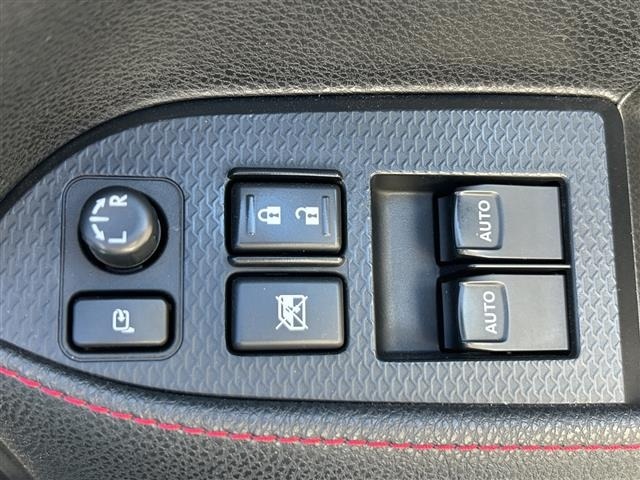 Toyota 86 2013 8621144-3