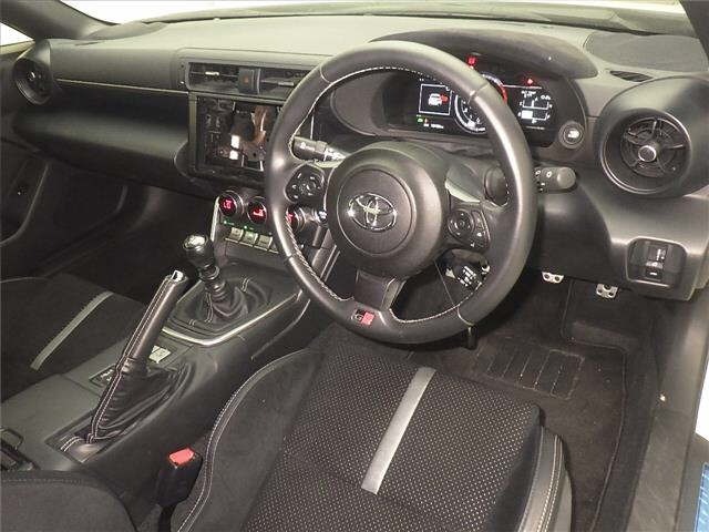Toyota 86 2024 8621189-3