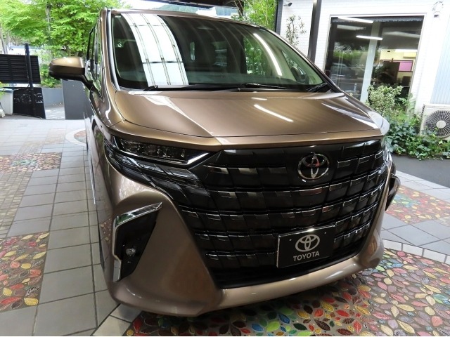 Toyota ALPHARD 2026 8621929-4