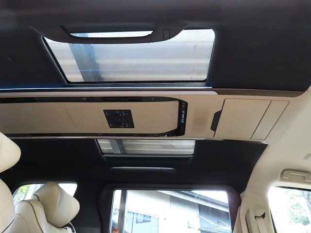 Toyota ALPHARD 2026 8621929-6