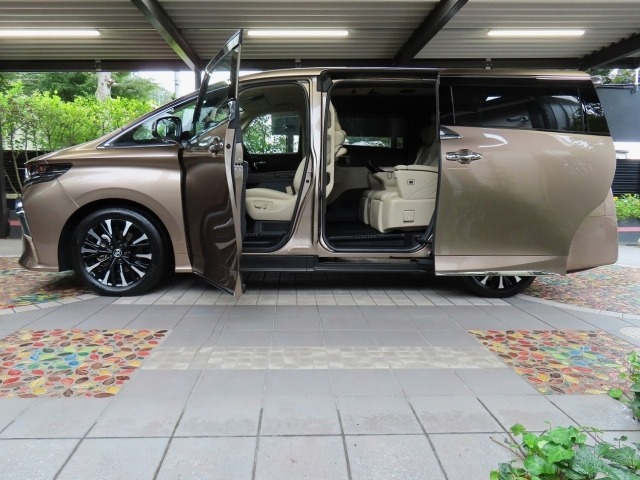 Toyota ALPHARD 2026 8621929-8