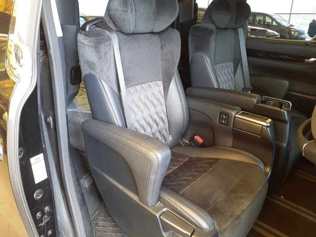 Toyota ALPHARD 2016 8621945-12