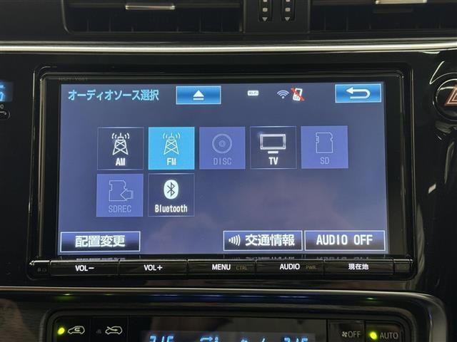 Toyota AURIS 2017 8620345-19
