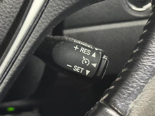 Toyota AURIS 2017 8620345-21
