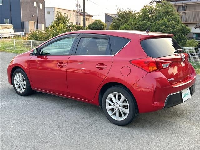 Toyota AURIS 2013 8620346-13