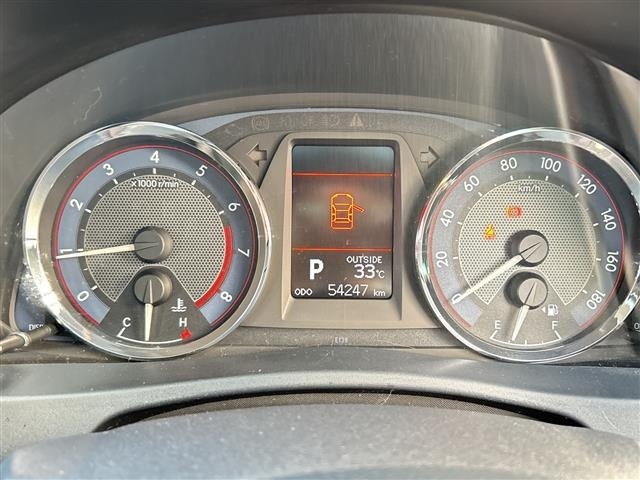 Toyota AURIS 2013 8620346-18