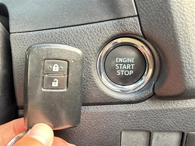 Toyota AURIS 2013 8620346-19