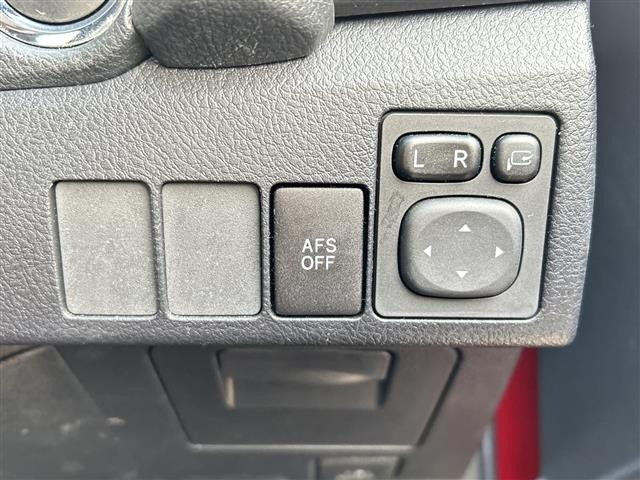 Toyota AURIS 2013 8620346-21