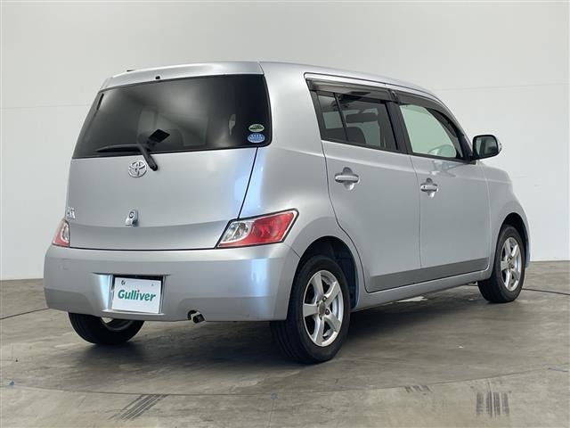 Toyota BB 2007 8621893-2