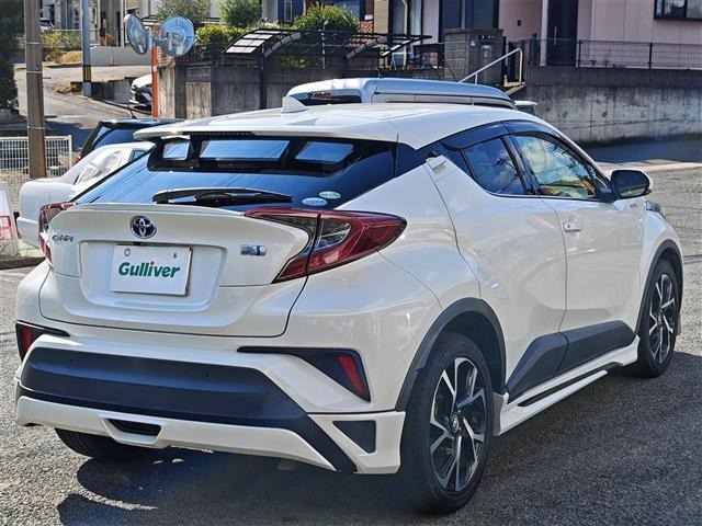 Toyota C-HR 2018 8618624-17