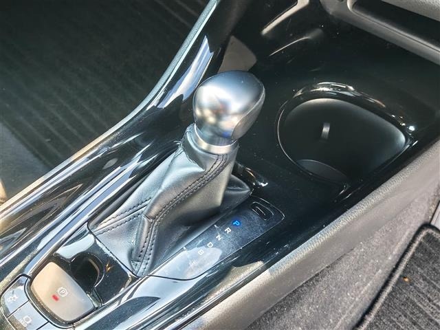 Toyota C-HR 2018 8618624-4
