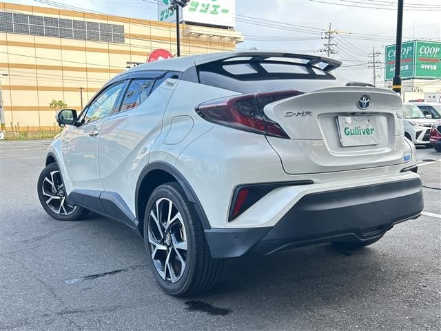 Toyota C-HR 2018 8618625-13