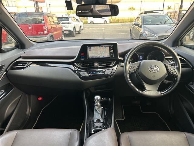 Toyota C-HR 2018 8618625-14