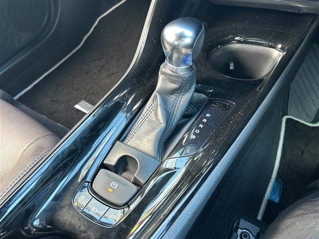 Toyota C-HR 2018 8618625-21