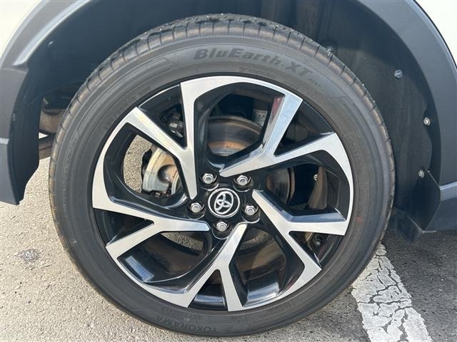 Toyota C-HR 2018 8618625-6