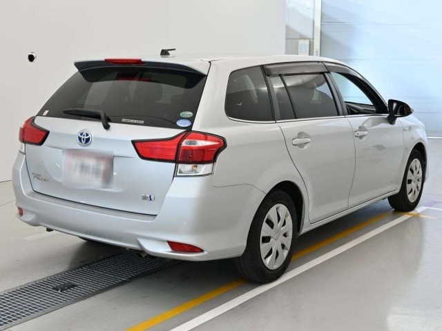 Toyota COROLLA FIELDER 2016 8621108-1