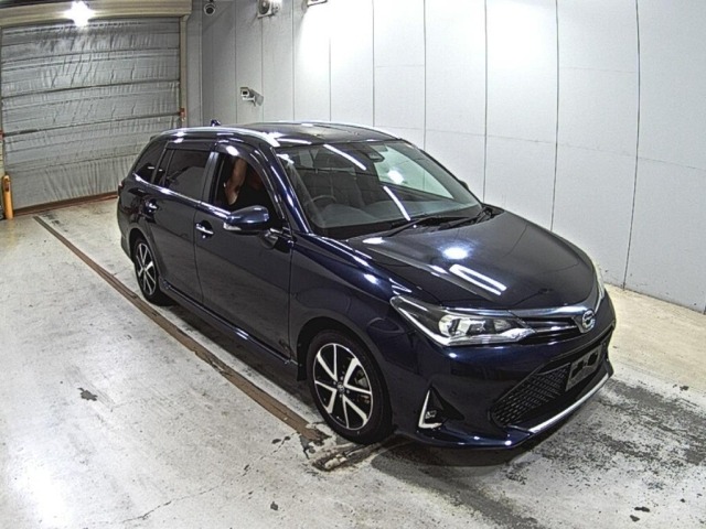 Toyota COROLLA FIELDER 2018 8621216-0