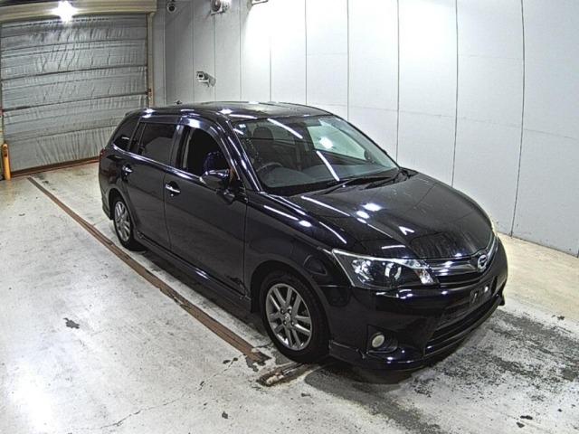 Toyota COROLLA FIELDER 2013 8621265-0