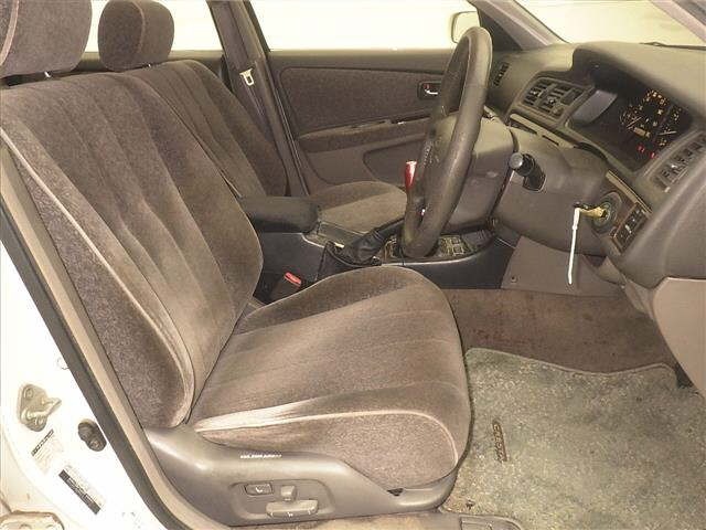 Toyota CRESTA 1996 8621046-5