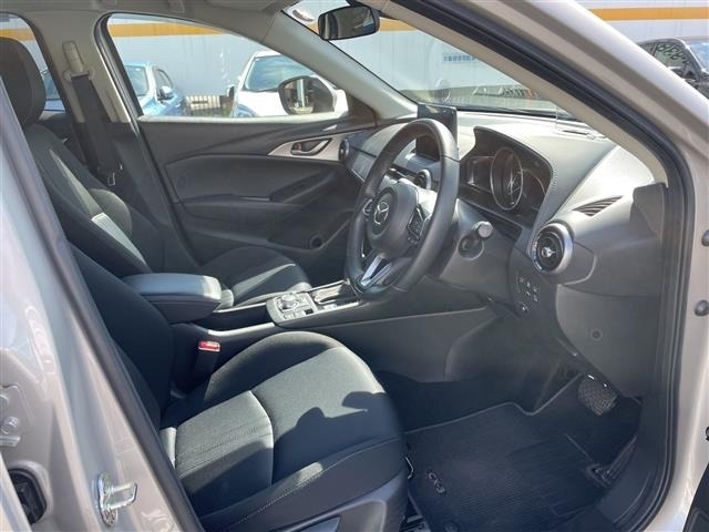 Mazda CX-3 2023 8621666-6