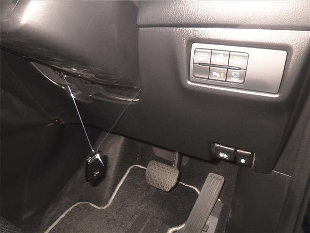 Mazda CX-5 2023 8621968-8