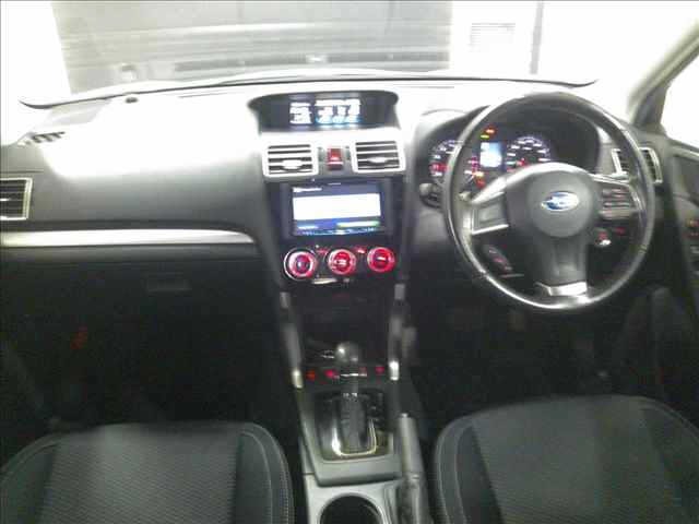Subaru FORESTER 2015 8621448-5