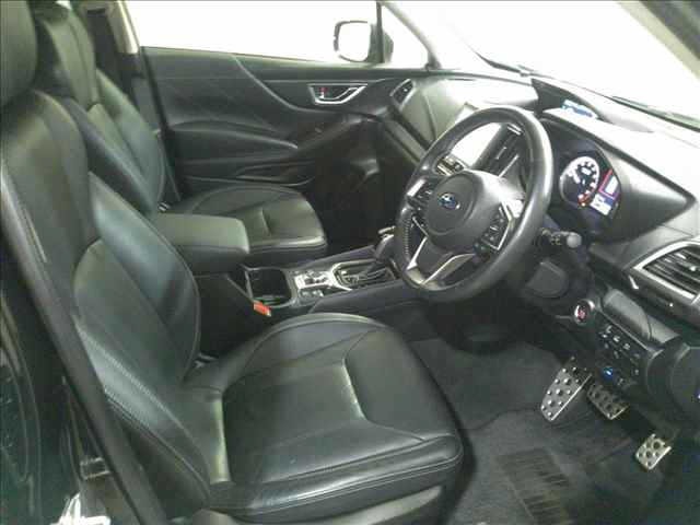 Subaru FORESTER 2021 8621449-4
