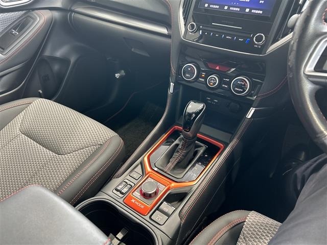 Subaru FORESTER 2020 8621586-12