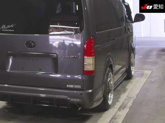 Toyota HIACE VAN 2017 8621063-8
