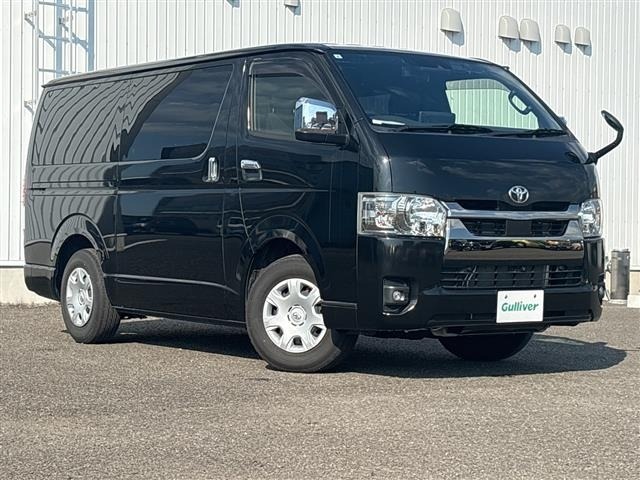 Toyota HIACE VAN 2023 8621327-0