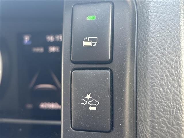 Toyota HIACE VAN 2023 8621327-1