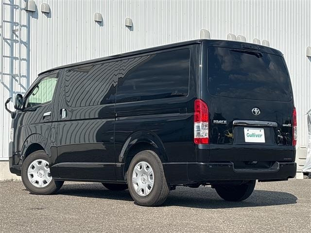 Toyota HIACE VAN 2023 8621327-13