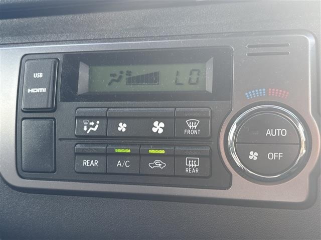 Toyota HIACE VAN 2023 8621327-21