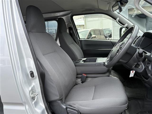Toyota HIACE VAN 2024 8621361-8