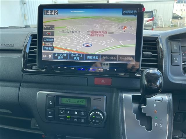 Toyota HIACE VAN 2020 8621364-17