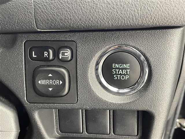 Toyota HIACE VAN 2020 8621365-2