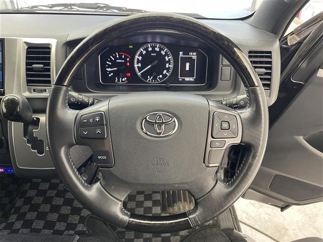 Toyota HIACE VAN 2020 8621365-3
