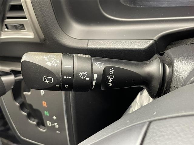 Toyota HIACE VAN 2020 8621365-9